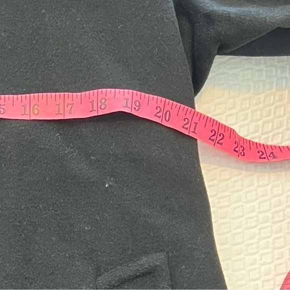 Ellen Tracy wool blend faux fur trim coat - Picture 11 of 16